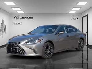 Lexus ES 300h Business Edition 2023