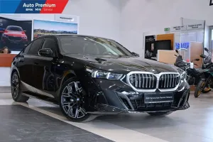 BMW 5 Series G60 520d xDrive mHEV 2025