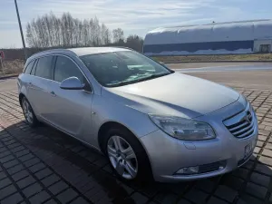 Opel Insignia A 2.0 CDTI Edition 2011