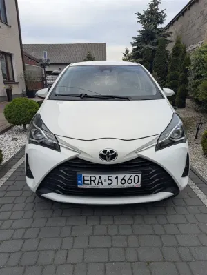 Toyota Yaris III 1.5 Premium 2019