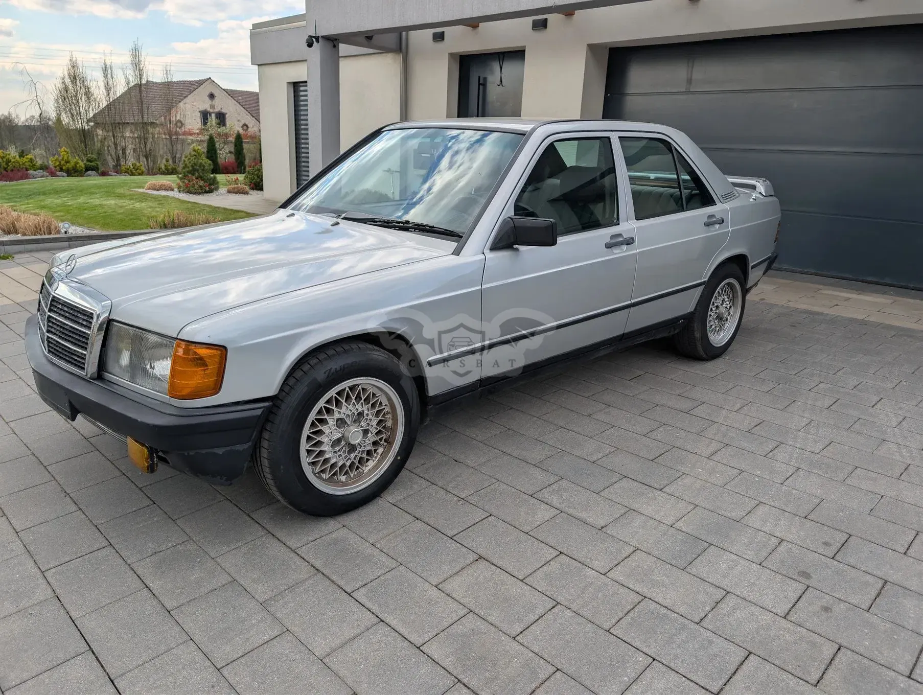 Mercedes-Benz 190 1986