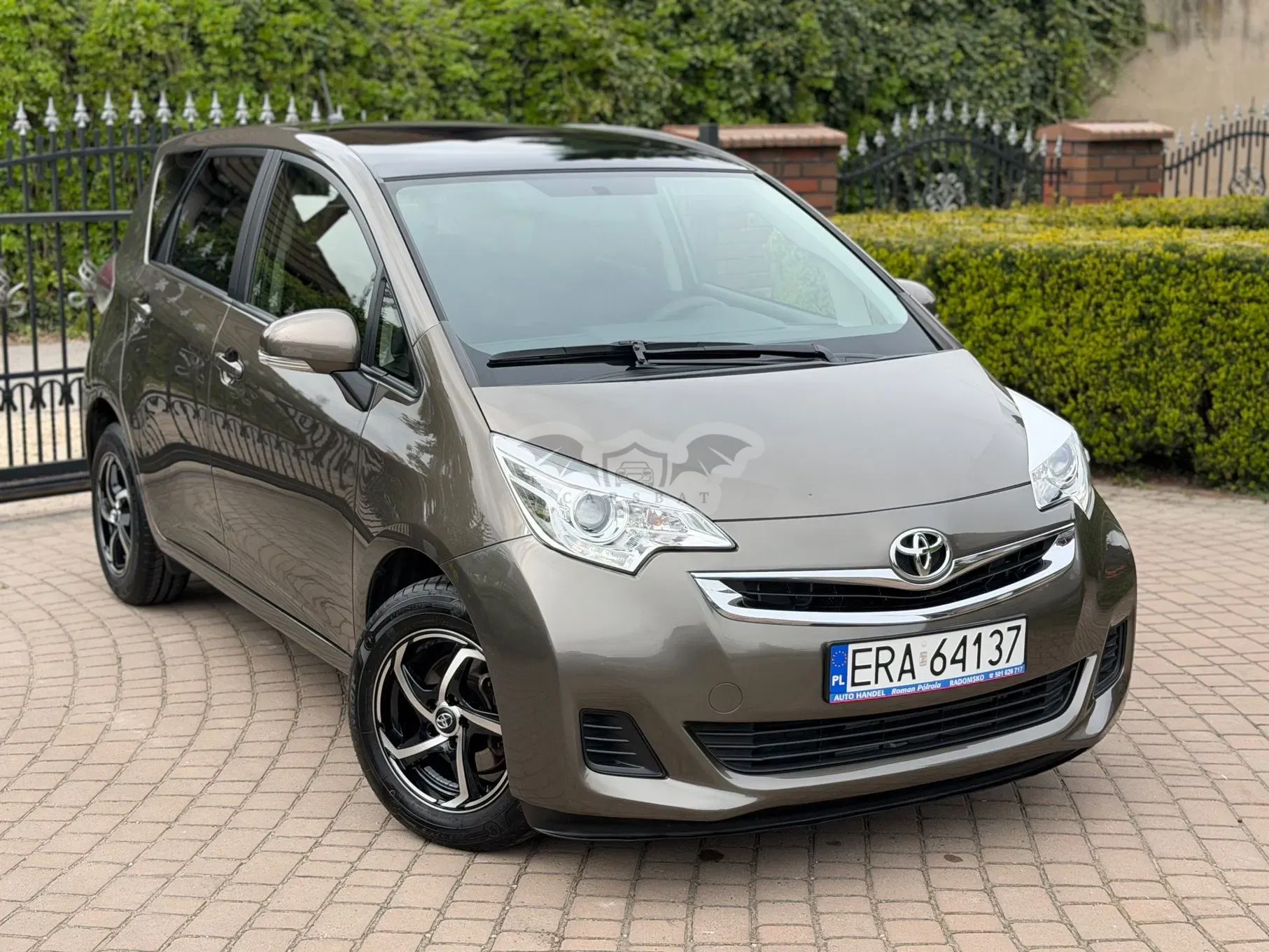 Toyota Verso-S 1.33 Premium MS 2014