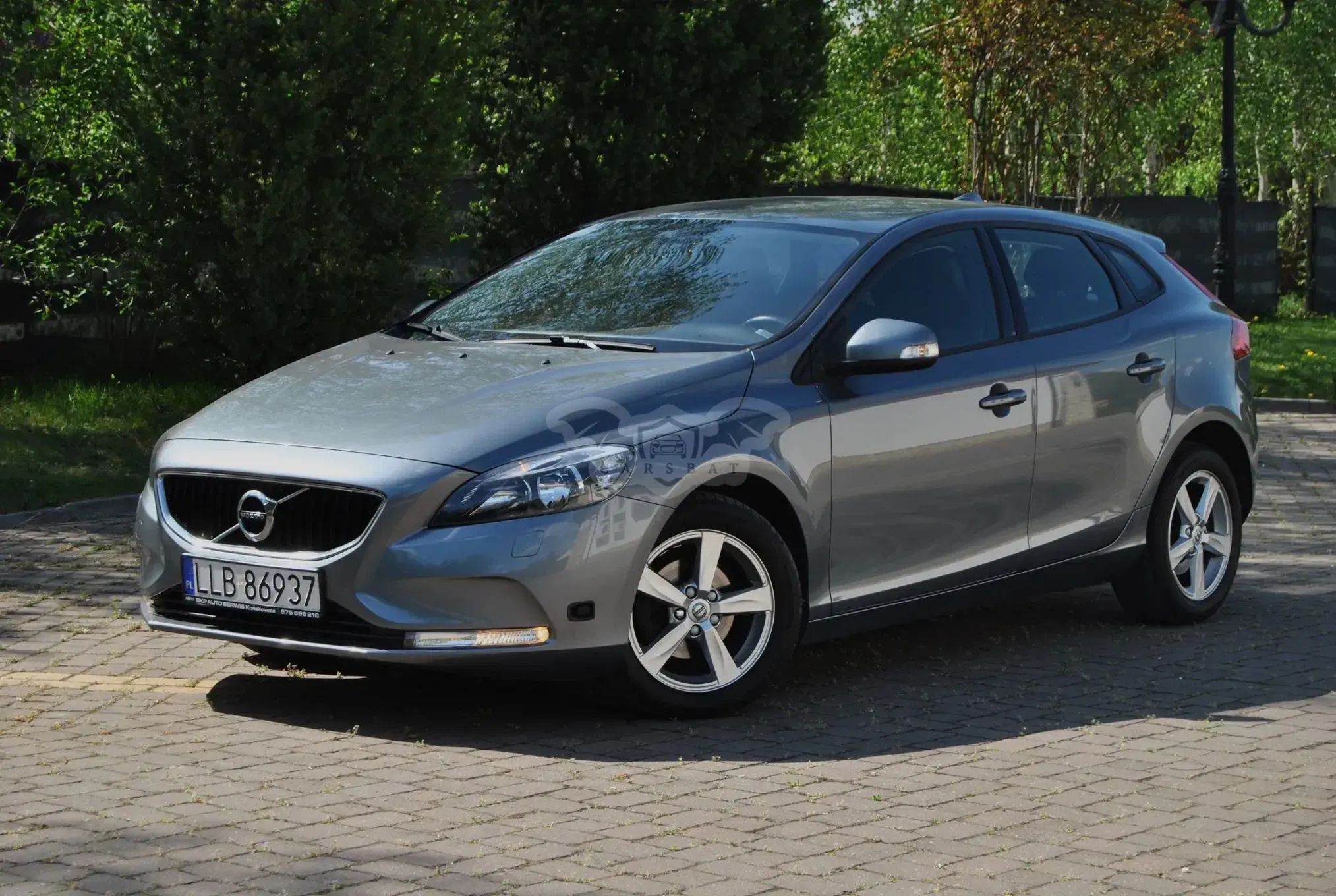 Volvo V40 II D2 Drive-E Summum 2016