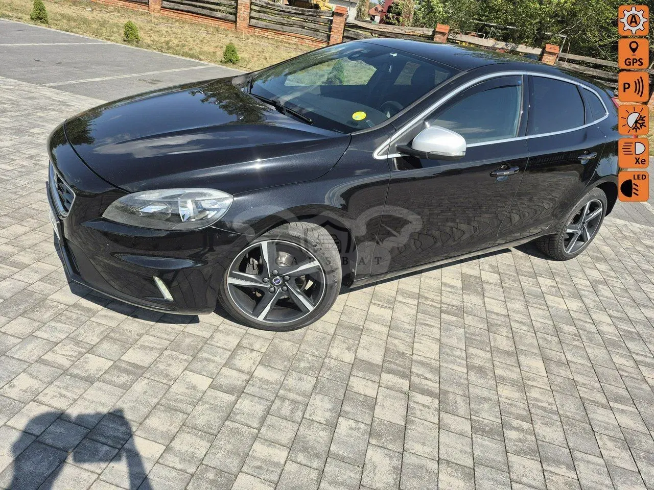 Volvo V40 II 2015