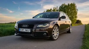 Audi A4 B8 2.0 TDI DPF Ambiente 2011
