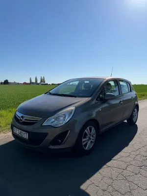 Opel Corsa D 1.2 16V 111 2012