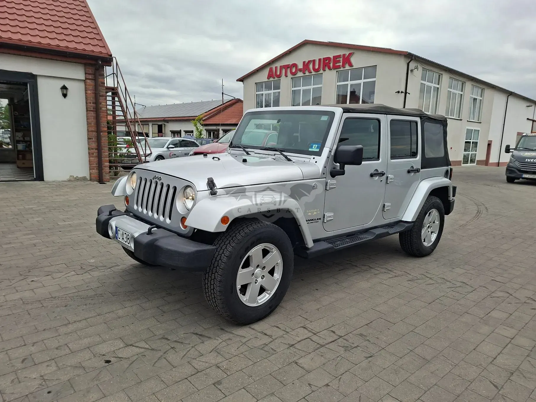 Jeep Wrangler III Unlimited 3.8 Sahara 2010