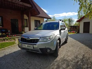 Subaru Forester III 2.0i Comfort 2012