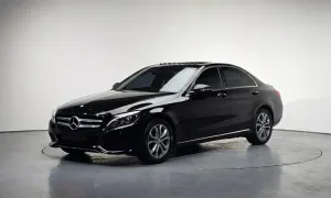 Mercedes-Benz C W205 300 7G-TRONIC AMG Line 2016