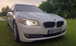 BMW 5 Series F10/F11 530d xDrive Modern Line 2011