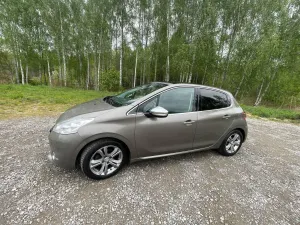 Peugeot 208 I 82 PureTech Style 2015