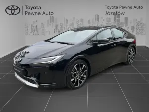 Toyota Prius V 2025