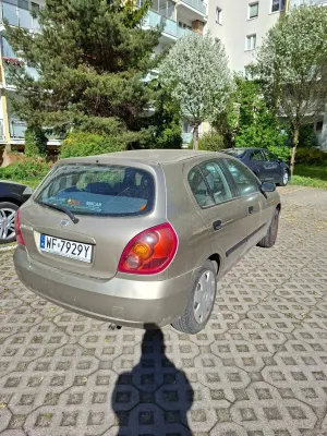 Nissan Almera N16 1.5 Visia + 2004
