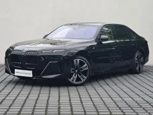 BMW 7 Series G70 740d xDrive mHEV M Sport sport 2023