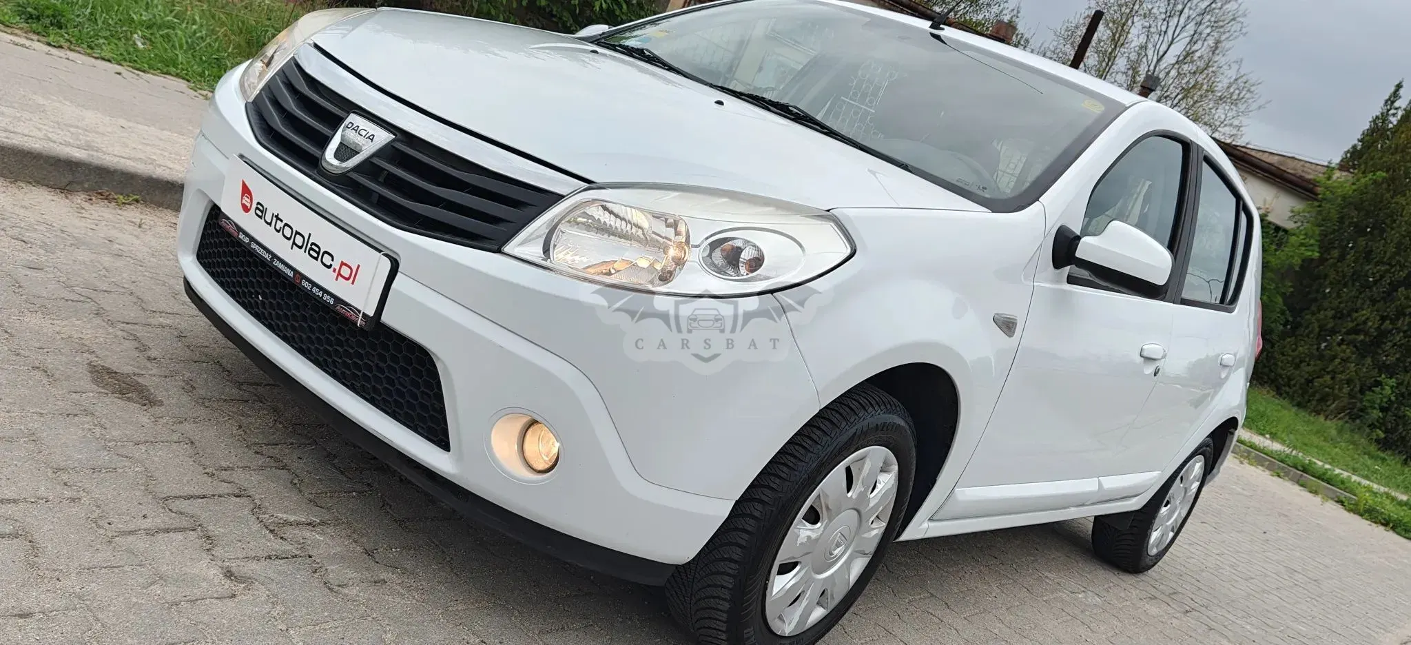 Dacia Sandero II 1.2 16V 75 Live 2012