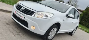 Dacia Sandero II 1.2 16V 75 Live 2012