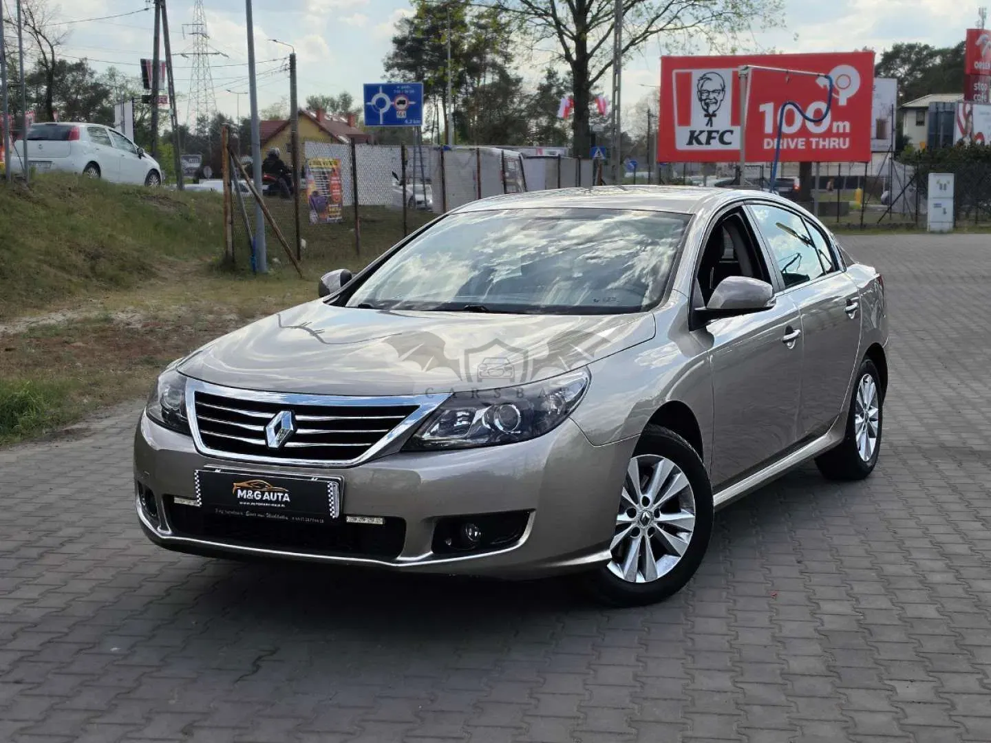 Renault Latitude (SM5) 2011