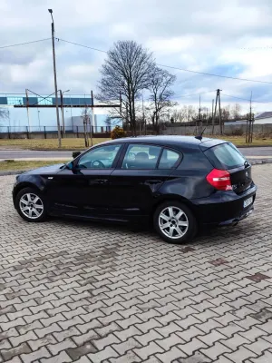 BMW 1 Series E81/E87 116i 2009