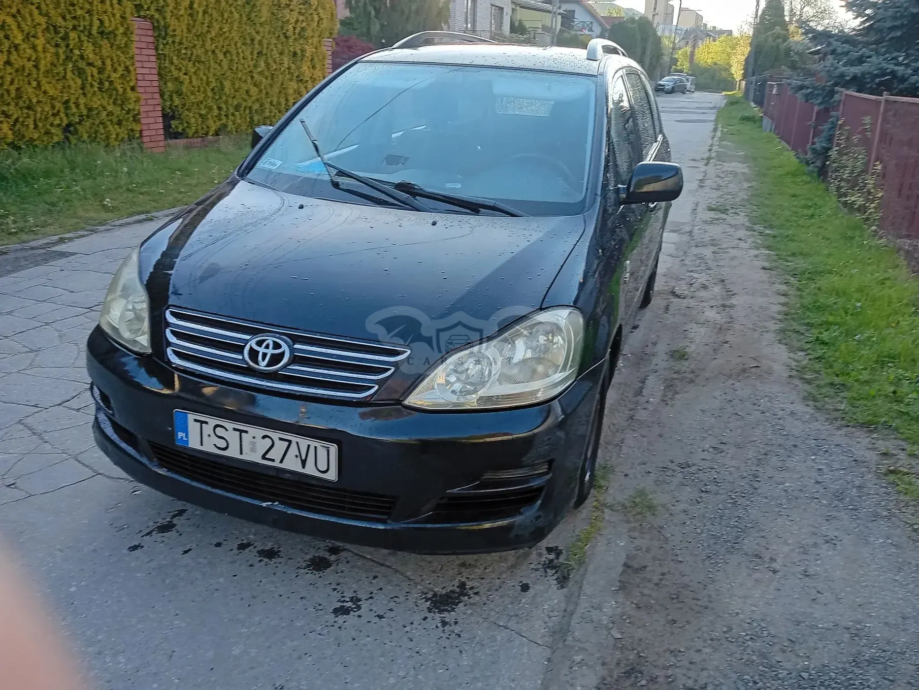 Toyota Avensis Verso D-4D 2004