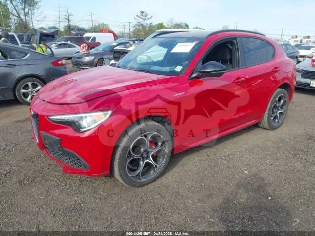 Alfa Romeo Stelvio 2.0 Turbo 16V AT8-Q4 Veloce 2022