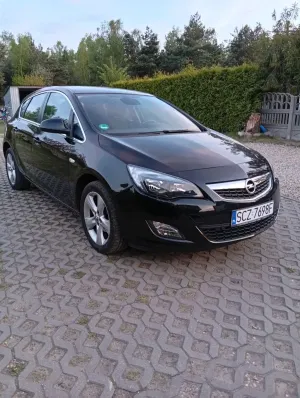 Opel Astra J 1.4 Turbo Edition 2010