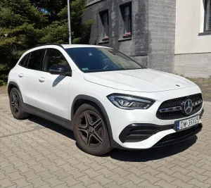 Mercedes-Benz GLA 200 AMG Line 2021