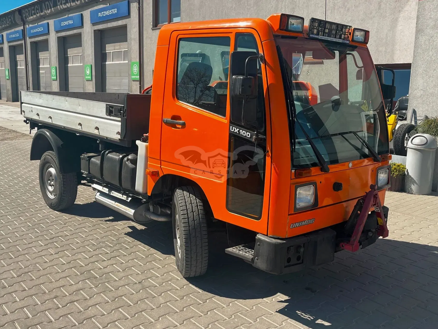 Mercedes-Benz Unimog 1999