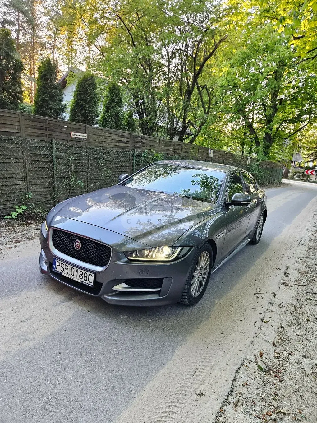 Jaguar XE 2.0 D R-Sport 2016