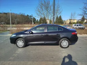Renault Fluence (SM3) 1.6 16V Expression 2011