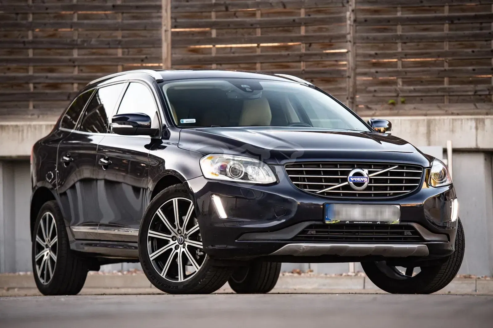 Volvo XC60 I T6 AWD Geartronic Linje Inscription 2017