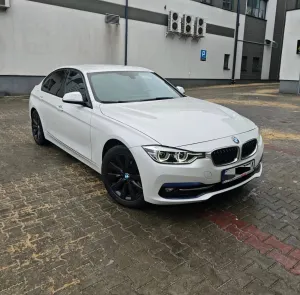 BMW 3 Series F30/F31 330e iPerformance M Sport 2016
