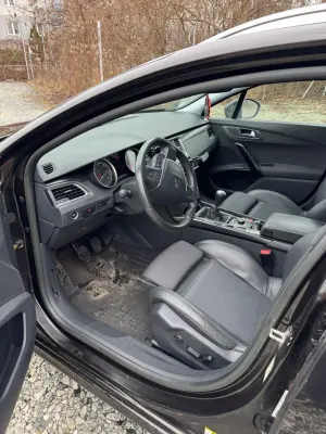 Peugeot 508 I 2.0 HDi Active 2012