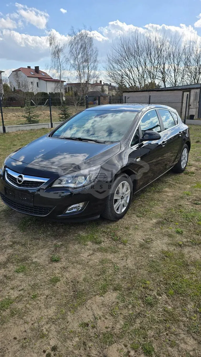 Opel Astra J 1.4 Turbo ecoFLEX Start/Stop Innovation 2012