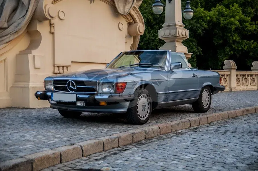 Mercedes-Benz SL R107 500 1986