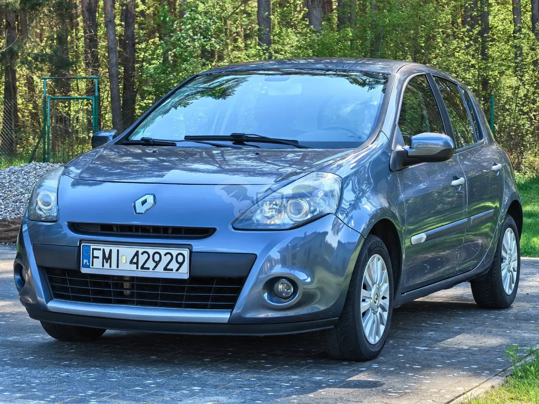 Renault Clio III 1.2 16V Authentique 2010