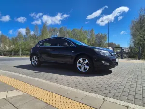 Opel Astra J 1.7 CDTI 2010
