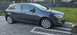 Opel Astra J 1.6 Enjoy 2010