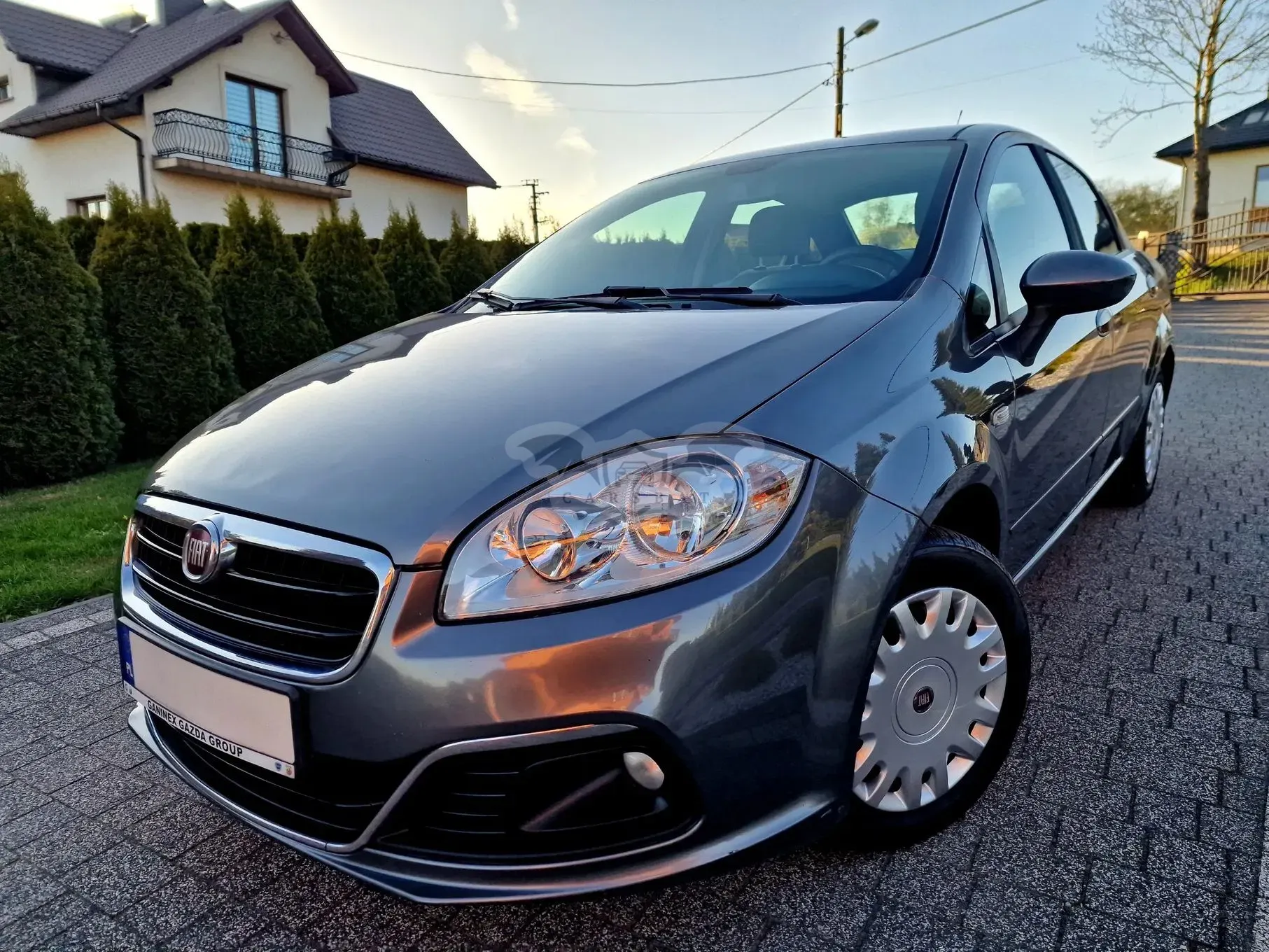 Fiat Linea 1.3 MJ 16V Easy 2013