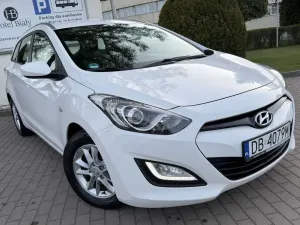 Hyundai i30 II i30cw 1.4 Fifa World Cup Edition 2014