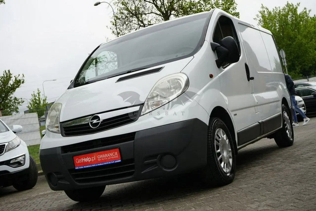 Opel Vivaro 2011