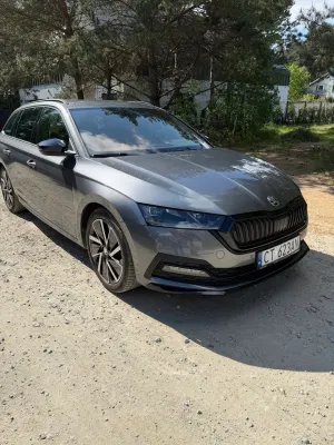 Skoda Octavia IV 1.5 TSI e-Tec Sportline DSG 2023