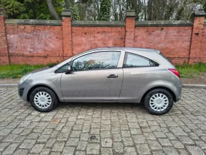 Opel Corsa D 1.2 16V Enjoy 2013