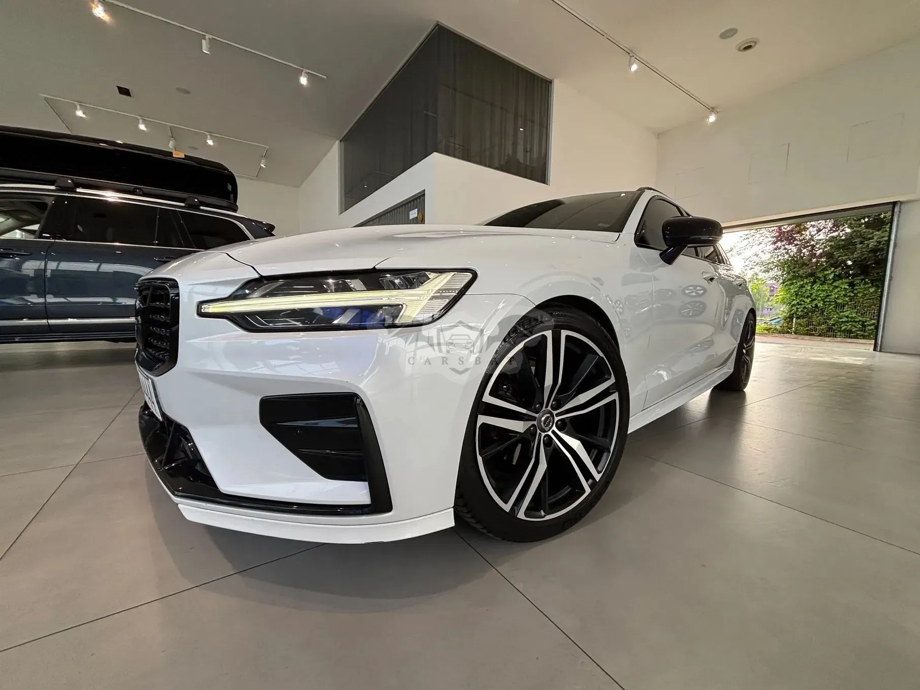 Volvo V60 II D4 R-Design 2019