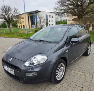 Fiat Punto 1.2 8V Lounge 2018