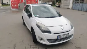 Renault Scenic III 1.4 16V TCE Bose Edition 2011