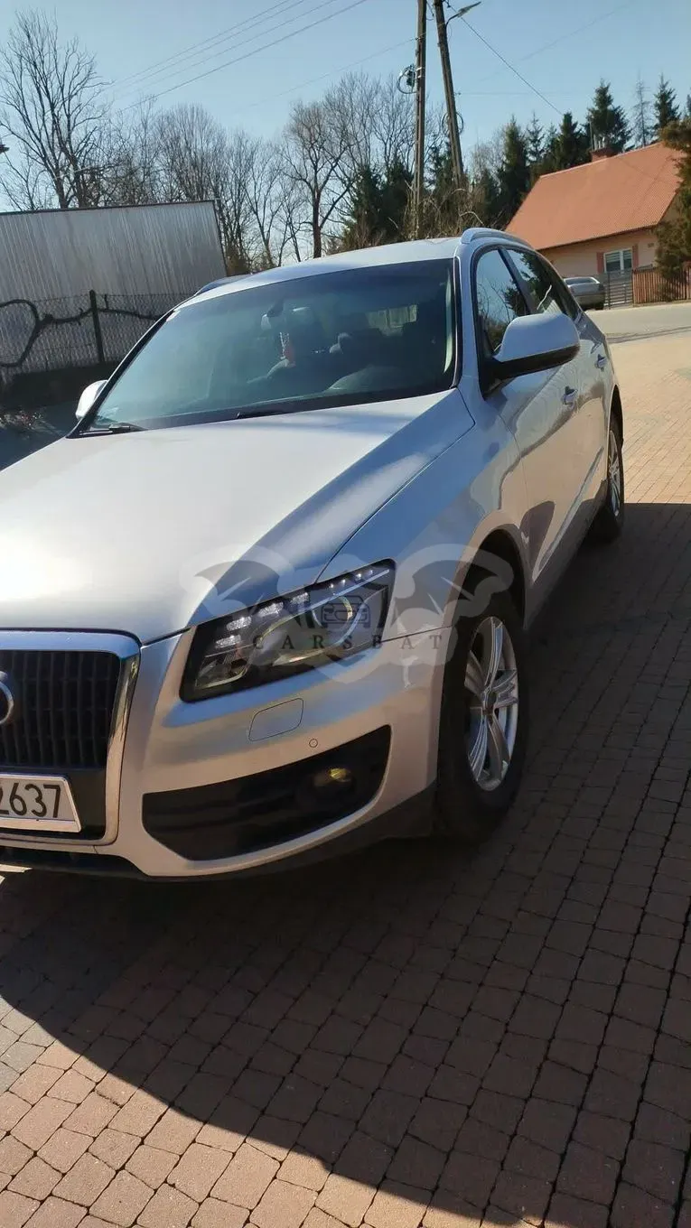 Audi Q5 8R 2.0 TDI Quattro 2011