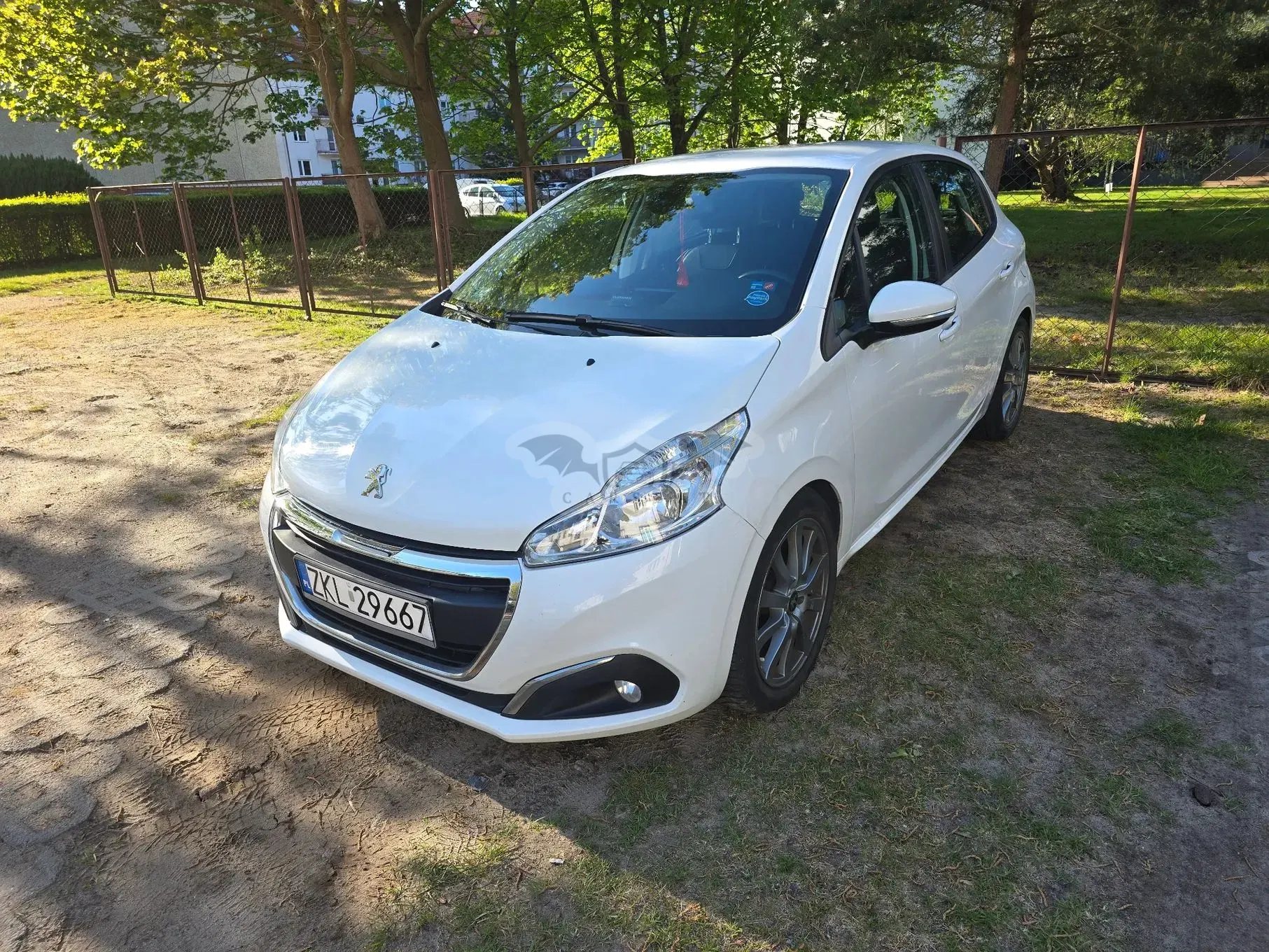 Peugeot 208 I 2015