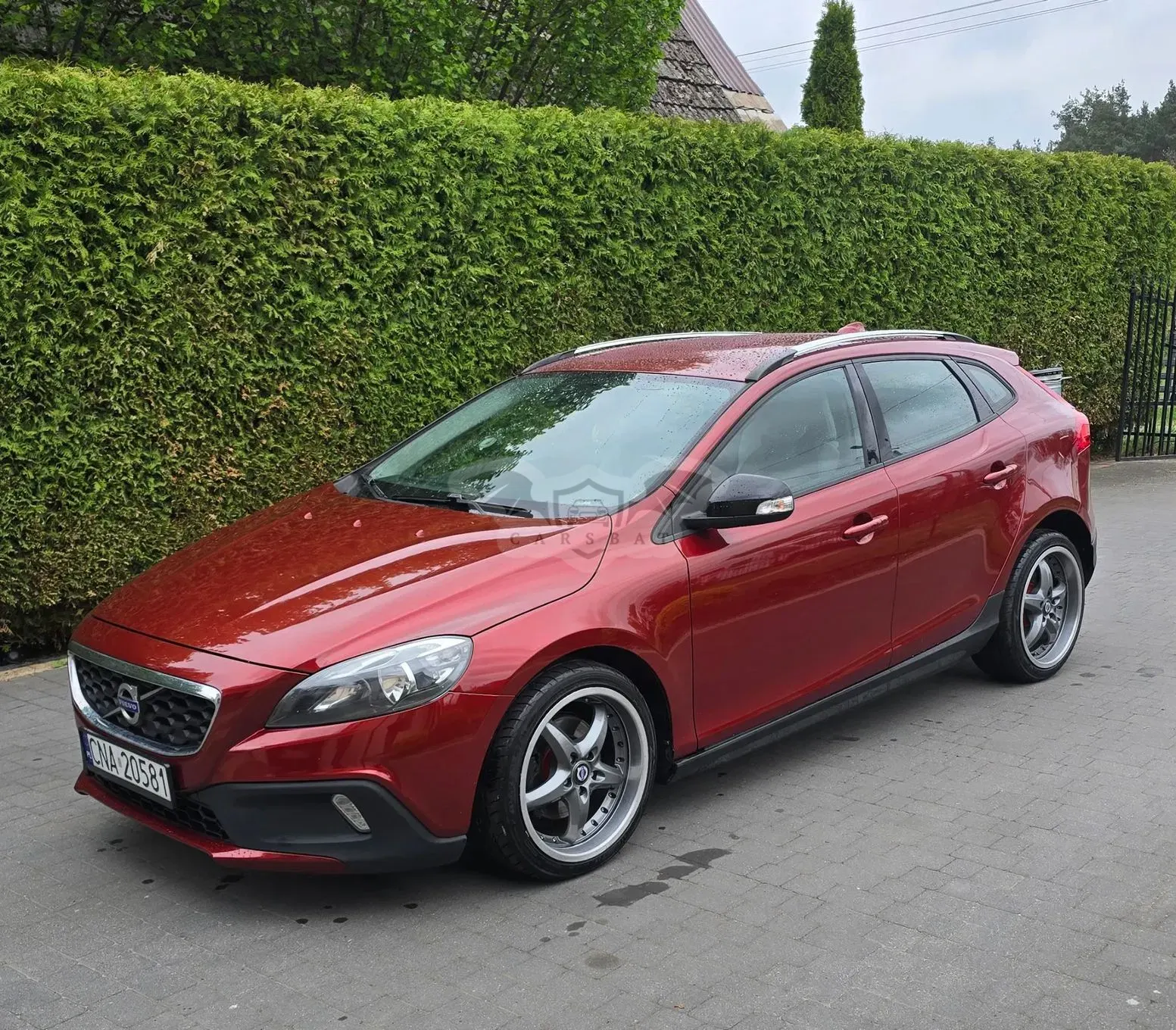 Volvo V40 II D2 R-Design 2013