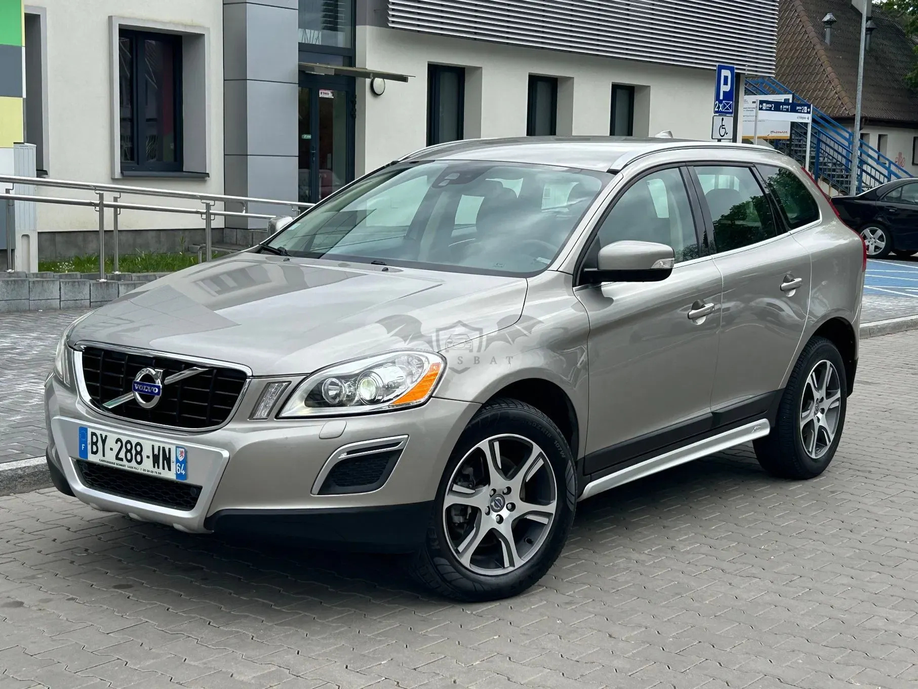Volvo XC60 I DRIVe Summum 2011