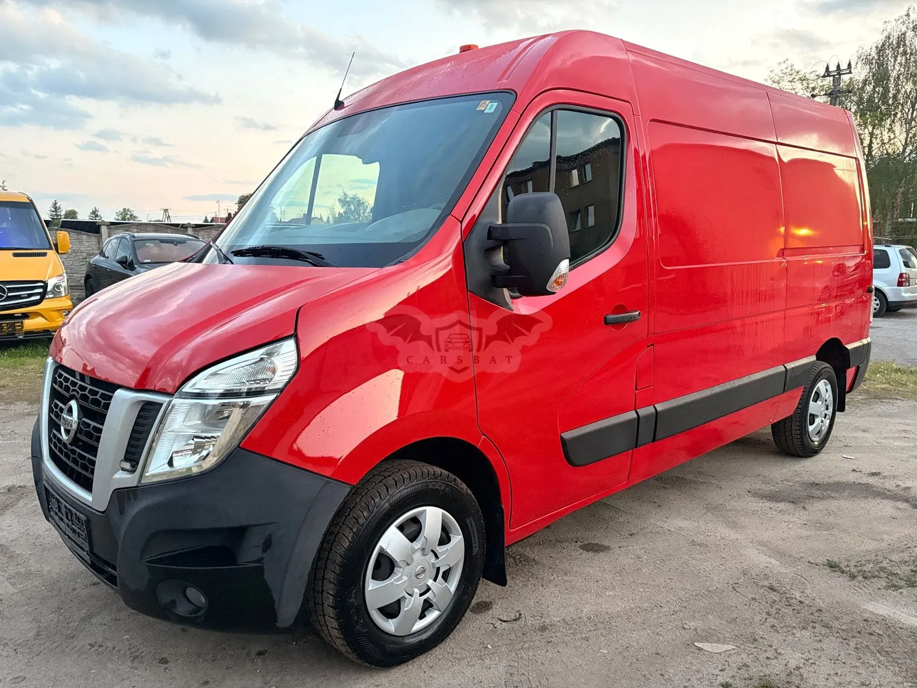 Nissan NV400 2017